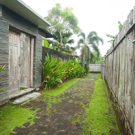 Kusuma Villas